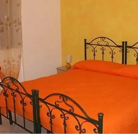 Artena Bed & Breakfast *